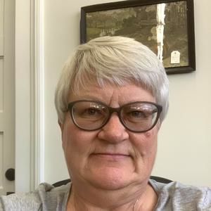 Meet your Posher, Suzanne